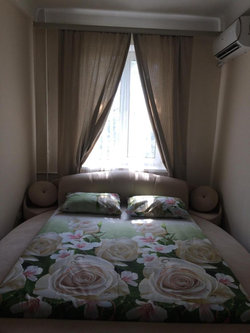 Apartments Печерск Kiev Dış mekan fotoğraf